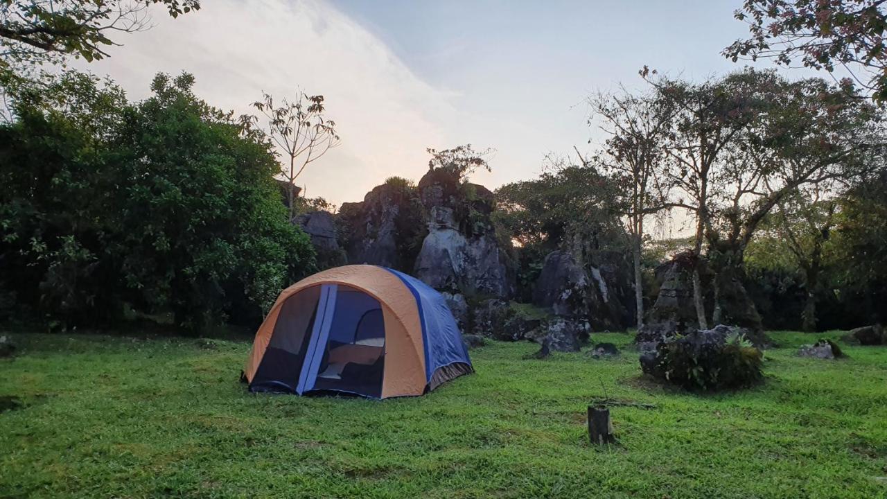 Camp La Gruta Del Duende 호텔 Cuetzalán del Progreso 외부 사진