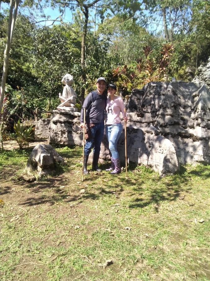 Camp La Gruta Del Duende 호텔 Cuetzalán del Progreso 외부 사진
